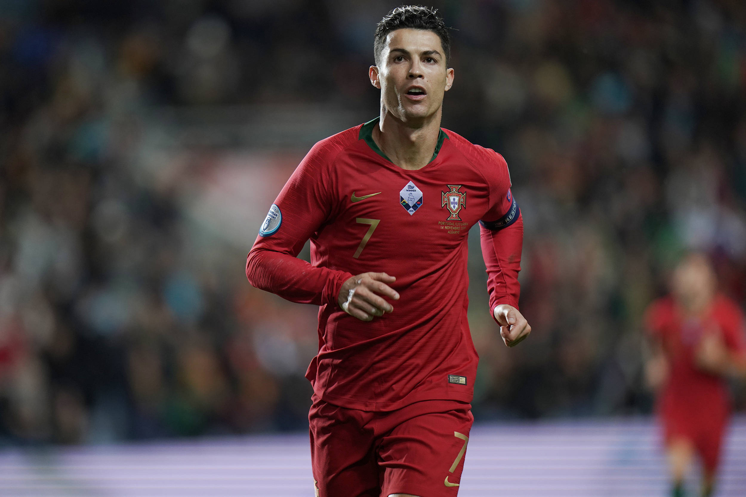 爱游戏注册-C罗新星刷新纪录表现突出，塞尔维亚队前途光明！的简单介绍